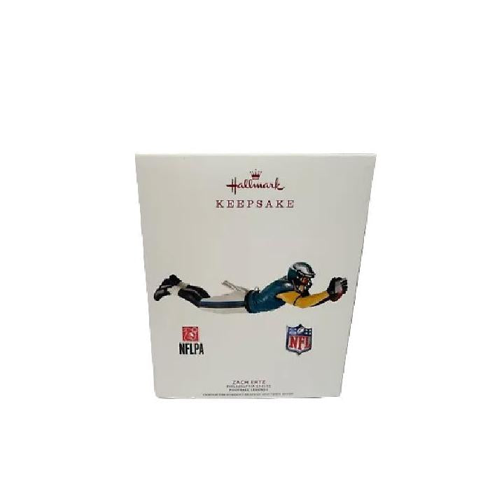 2019 Zach Ertz Hallmark Ornament (Football Legends) QXR9467