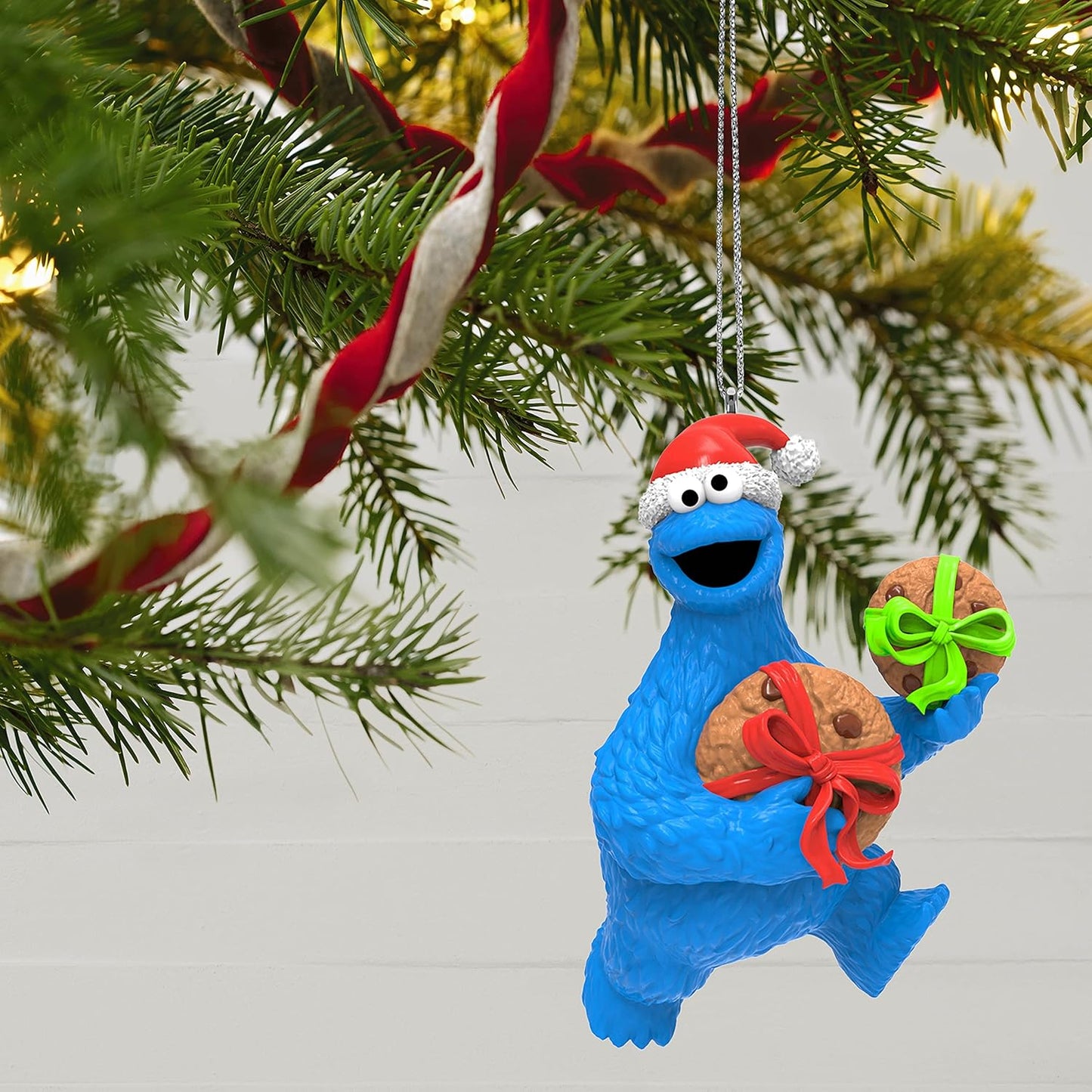 2021 Cookie Monster Hallmark Ornament (Sesame Street) QXI7195