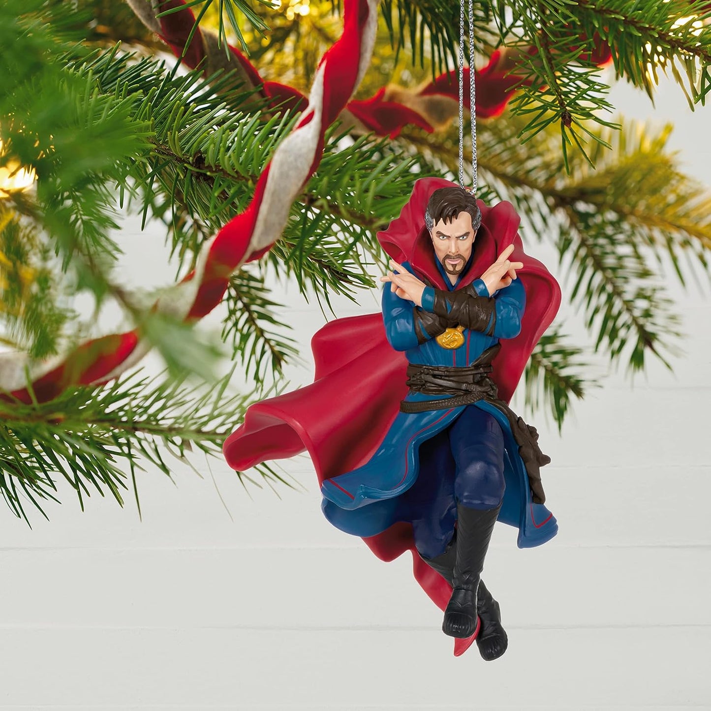 2022 Doctor Strange Hallmark Ornament (Super Heroes) QXI7856