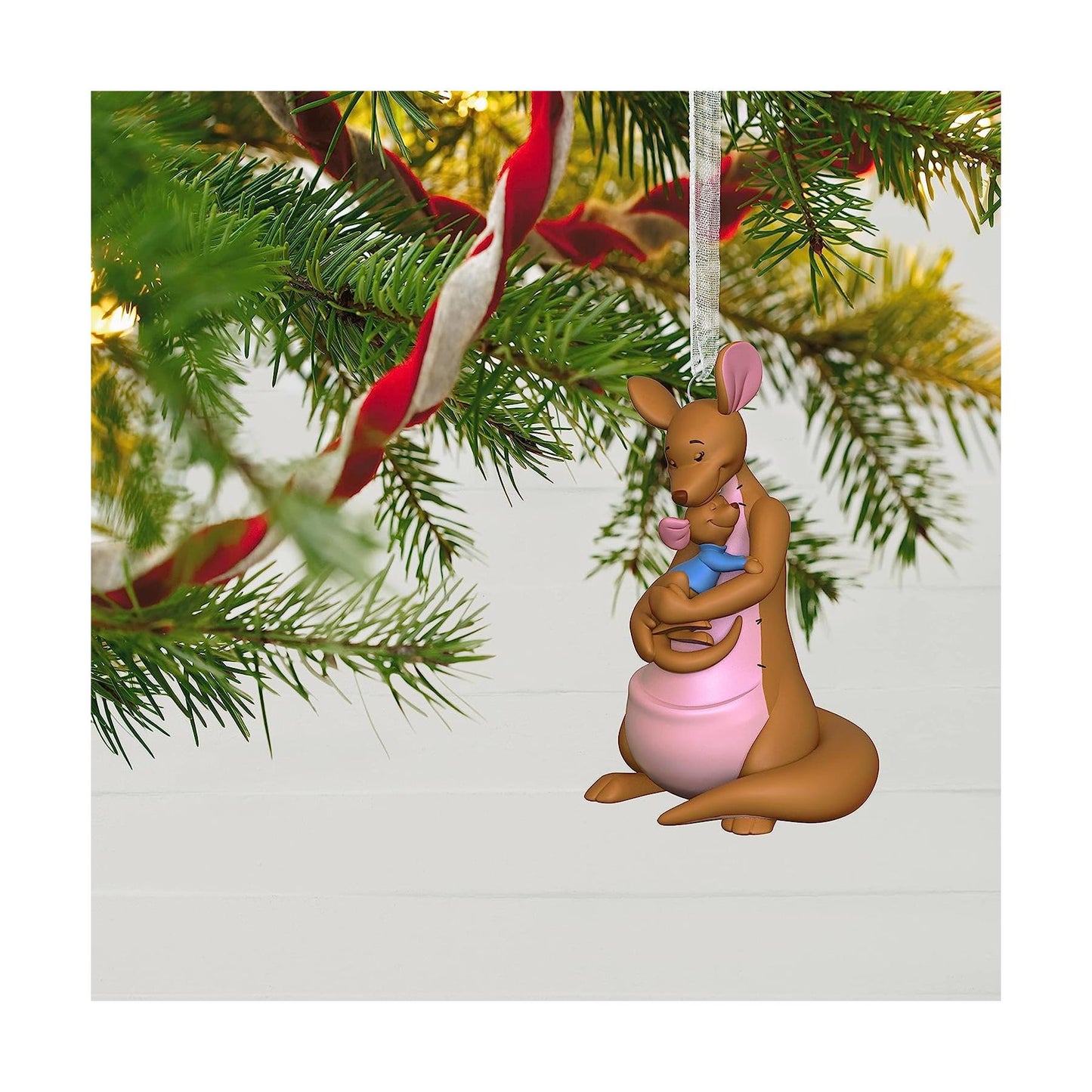 QHX3103 2022 Disney Winnie the Pooh Kanga Loves Roo Image5