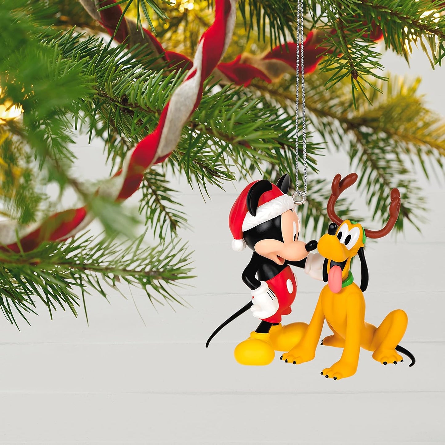 2022 Mickey and Pluto (Mickey Mouse & Friends)