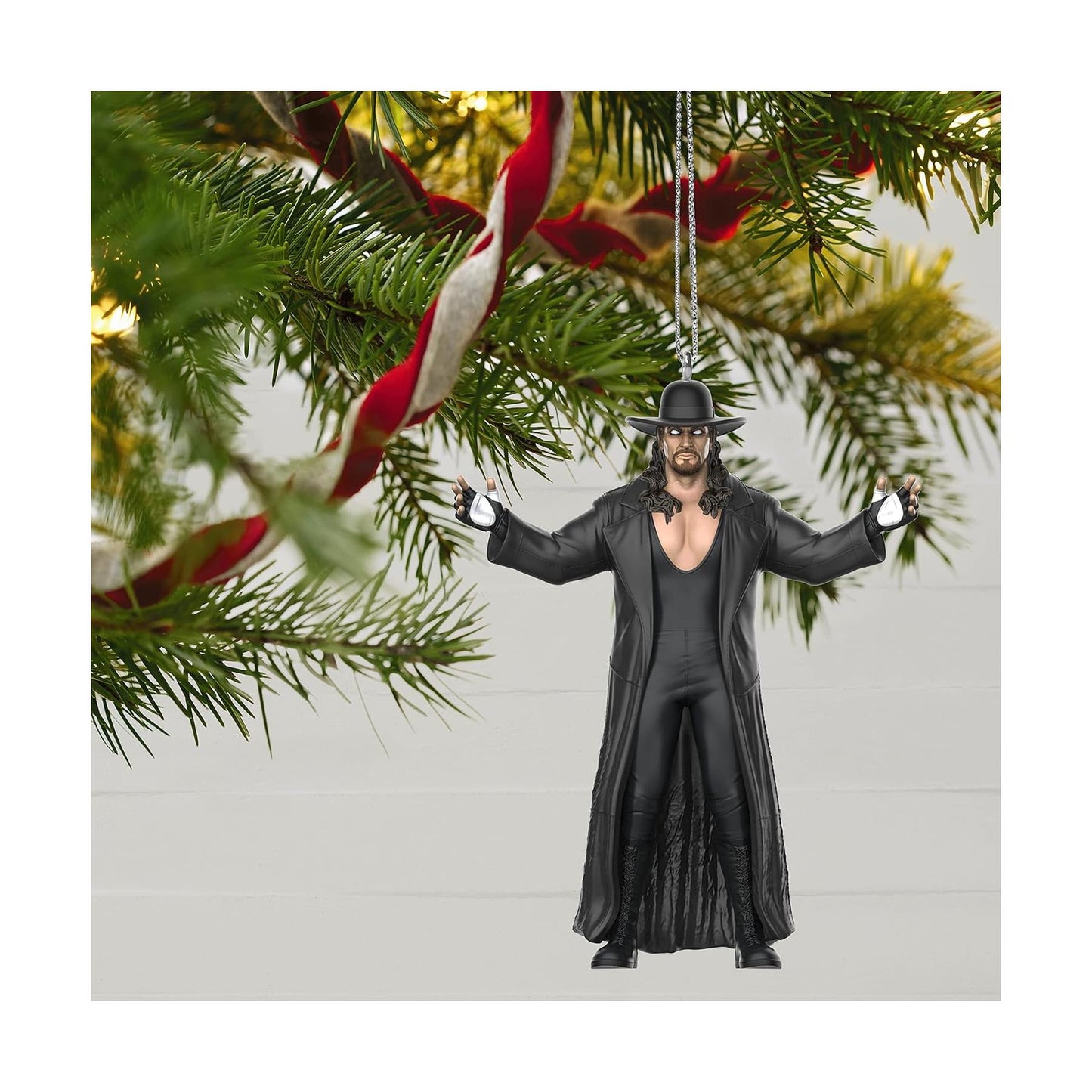 2022 The Undertaker Hallmark Ornament (WWE) QXI7473