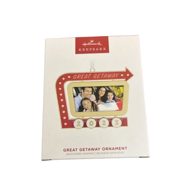 2023 Great Getaway Ornament Hallmark Ornament (Photo Holder) QHX3097
