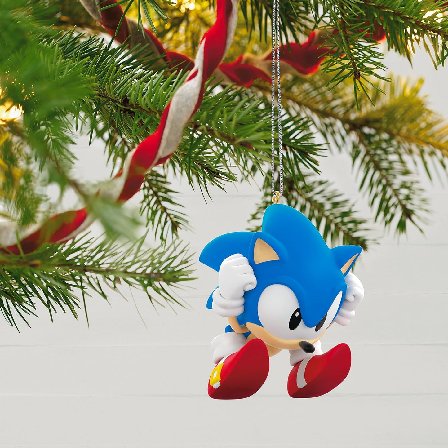 2023 Sonic's Spin Attack Hallmark Ornament (Sonic the Hedgehog) QXI6329