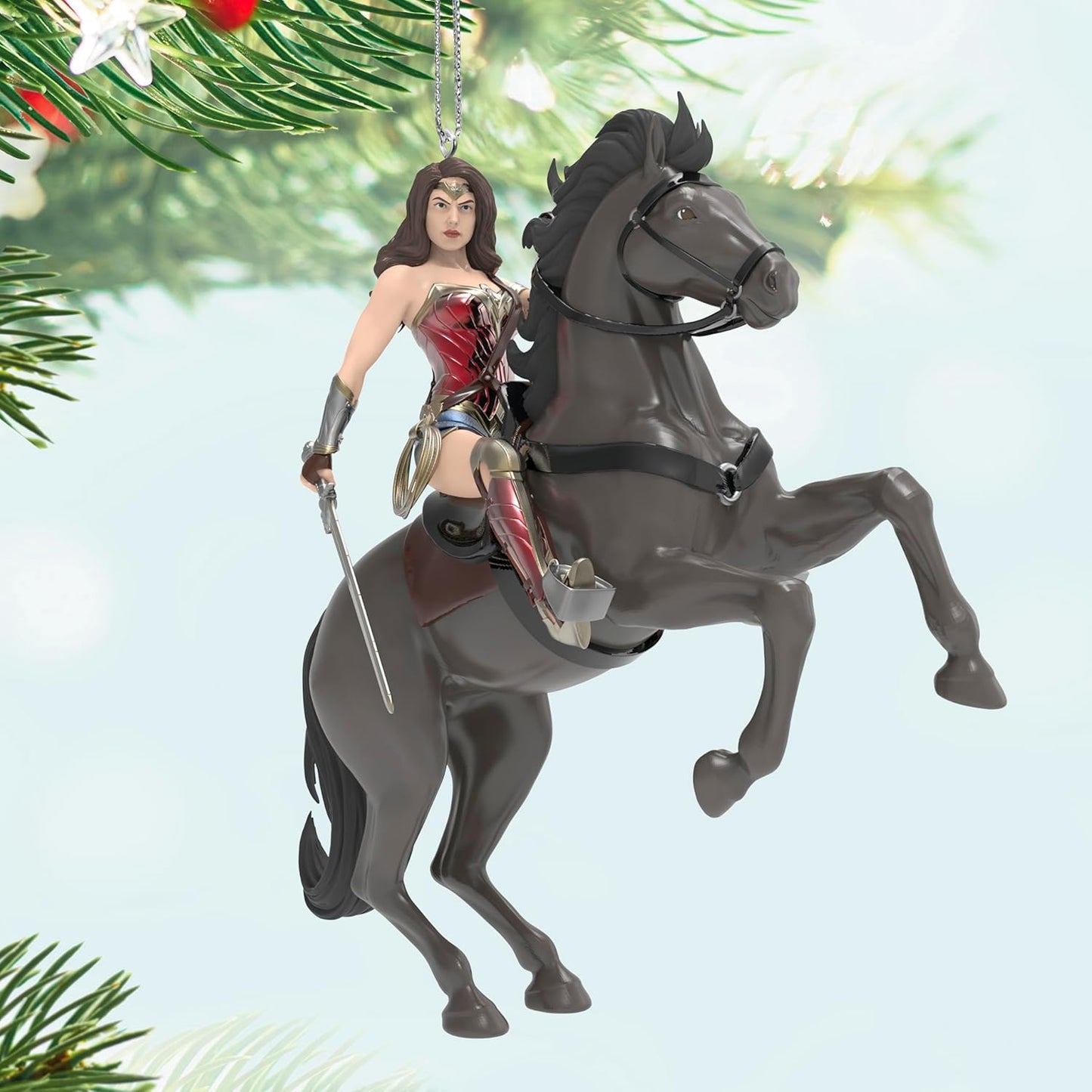 2024 Wonder Woman Hallmark Ornament (Super Heroes) QXI7211