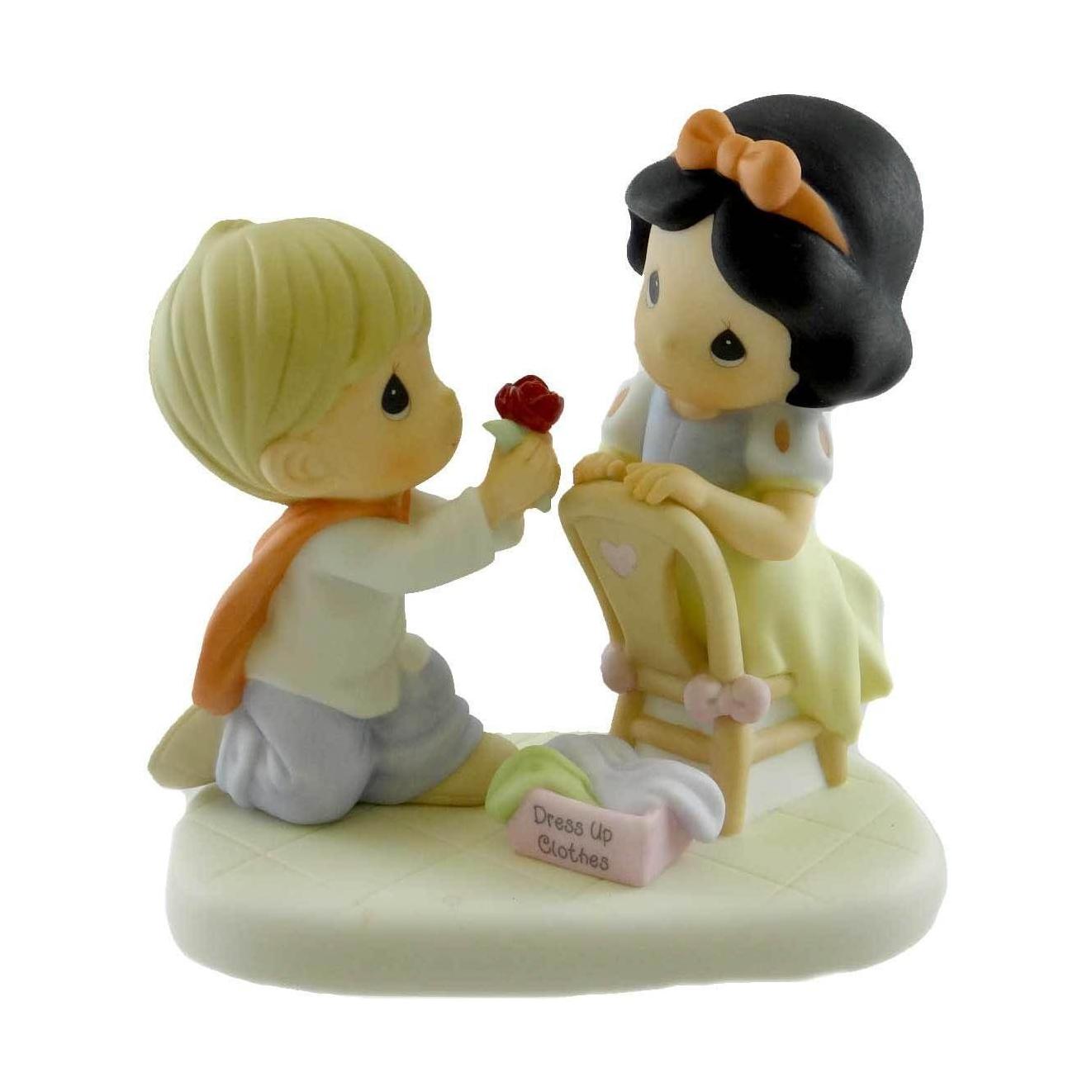 740007 2007 With A Smile And A Song - Disney (Precious Moment) Image1