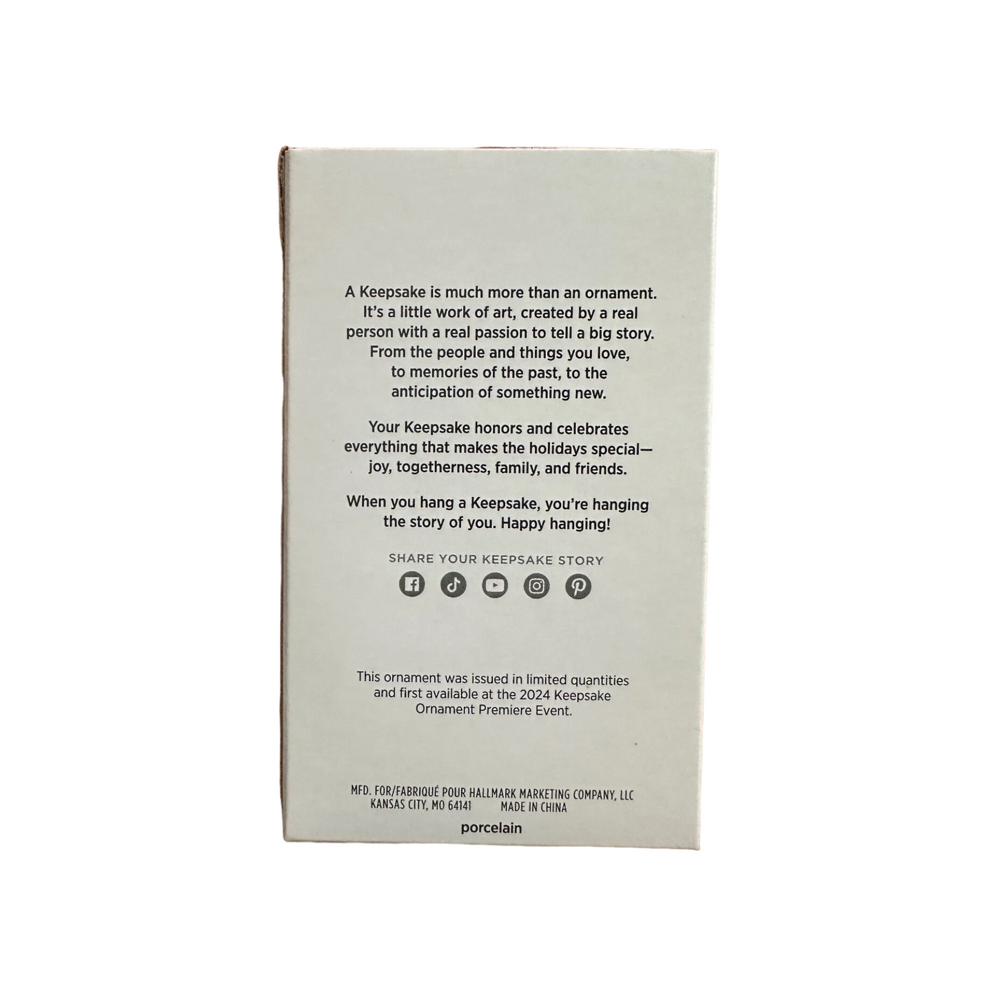 2024 Mrs. Claus (Mrs. Claus)