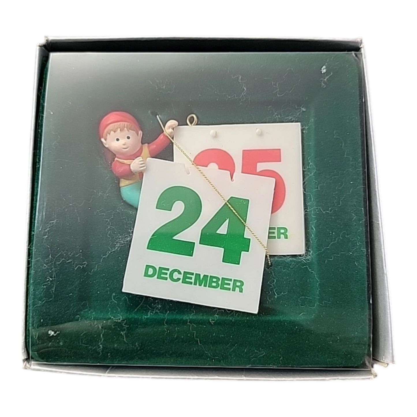 1986 Santa’s Calendar (Elf) (Treasury of Christmas)