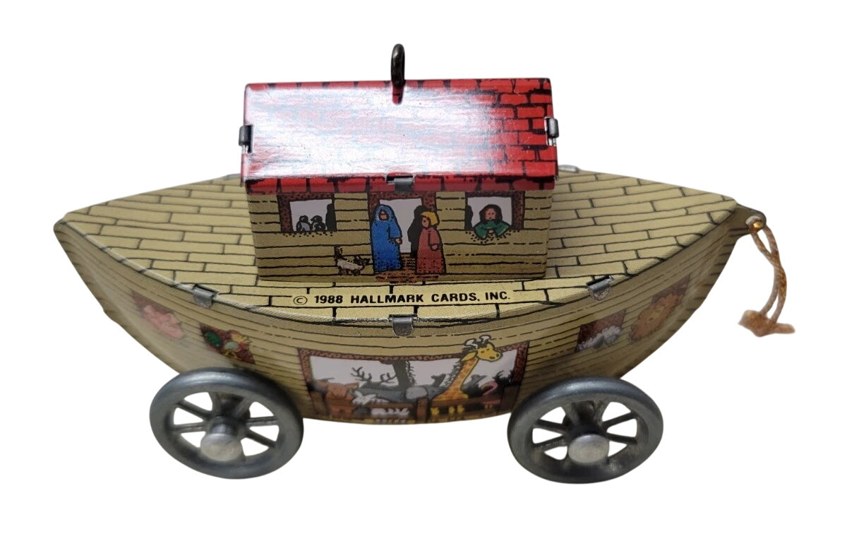 1988 Noah's Ark Hallmark Ornament (Noah's Ark) QX4904