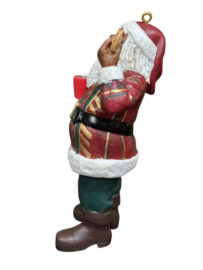 2013 A Cookie For Santa Hallmark Ornament (Santa Claus) QSM7742