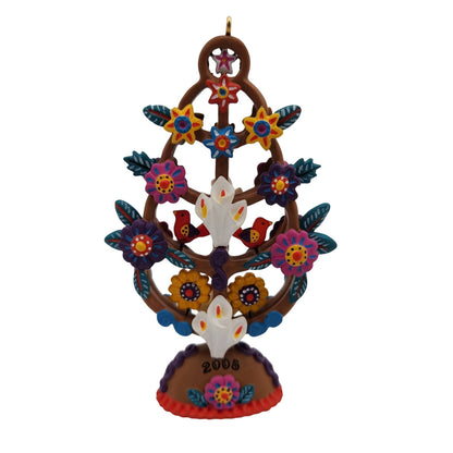 2005 Feliz Navidad Hallmark Ornament (Feliz Navidad) QXG4492