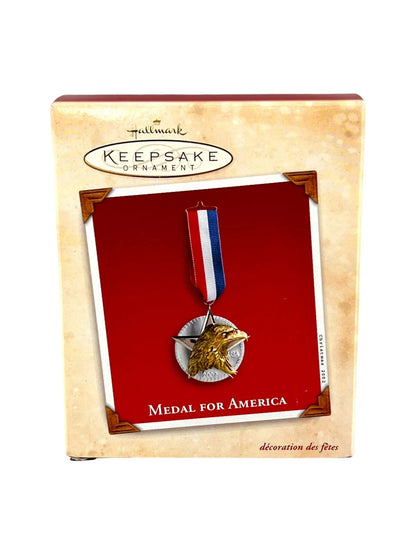 2002 Medal for America Hallmark Ornament (Military Appreciation) QX2936