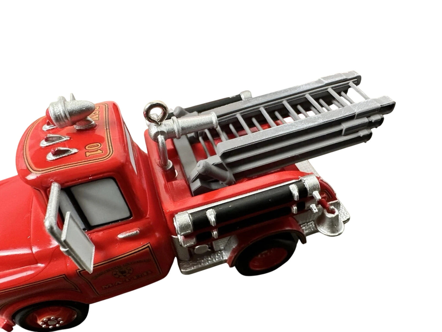 2015 Mater To The Rescue! Hallmark Ornament (Cars) QXD6039