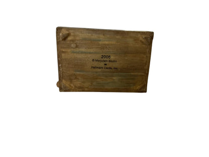 2006 Gardens Grow Happiness Hallmark Ornament (Marjolein Bastin) QEO8283