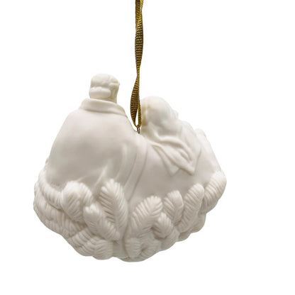 2001 Mary and Joseph Hallmark Ornament (Angels) QX8195