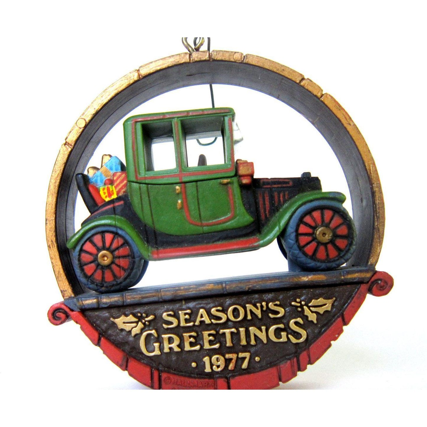 1977 Season's Greetings Hallmark Ornament (Nostalgia) QX1802