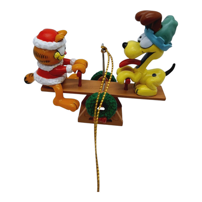 1978 Garfield Joy Ridin Enesco Ornament (Treasury of Christmas) 563463