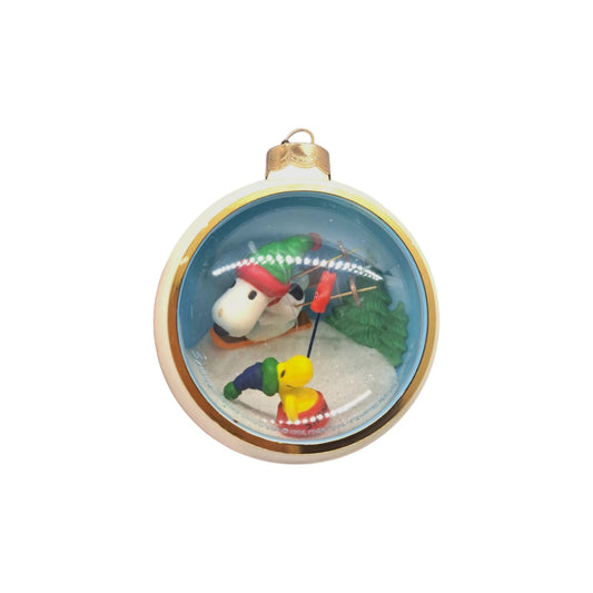 1979 Ice‑Hockey Holiday Hallmark Ornament (Peanuts) QX1419 Image1