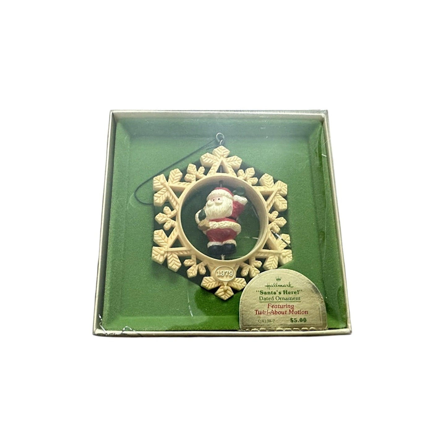 1979 Santa’s Here! (Snowflake) Hallmark Ornament QX138-7 Image2