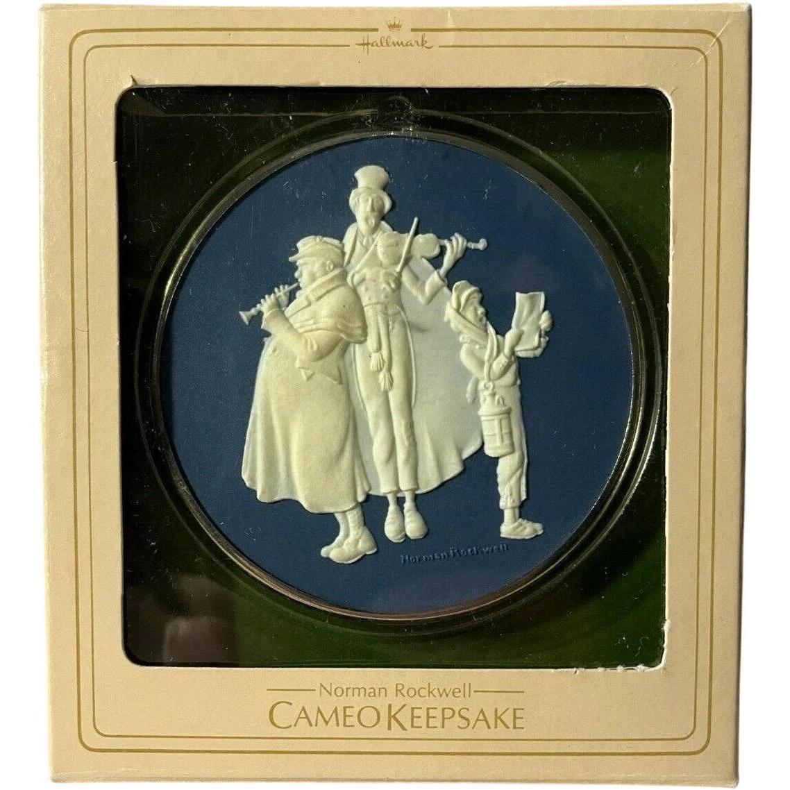 1981 Cameo Keepsake (Norman Rockwell)