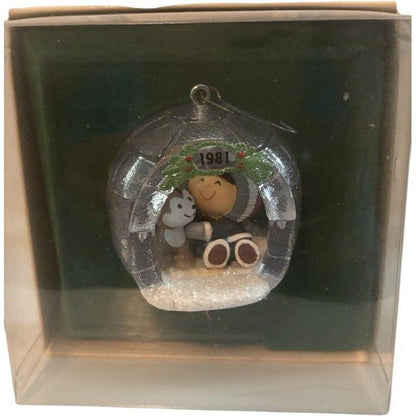 1981 Igloo Hallmark Ornament (Frosty Friends) QX4335