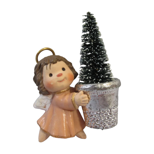 1981 Thimble Angel Hallmark Ornament (Thimble) QX4135 Image1