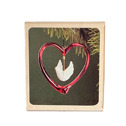 1982 Dove Love (Bird)