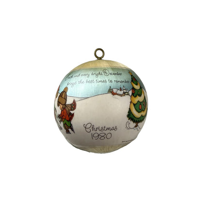 1982 Joan Walsh Anglund (Ball) Hallmark Ornament QX2193 Image3