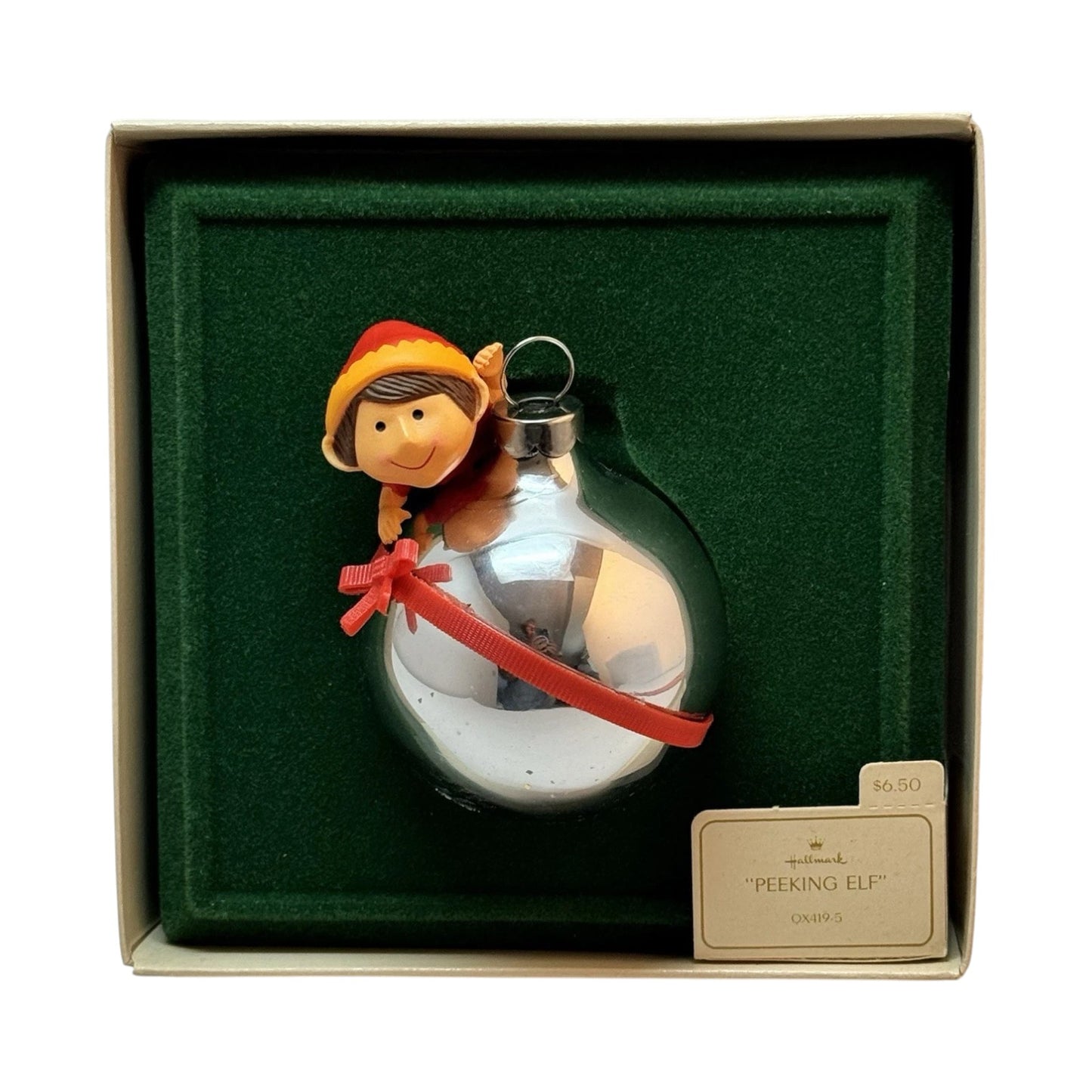 1982 Peeking Elf (Elf) Hallmark Ornament QX419-5 Image2