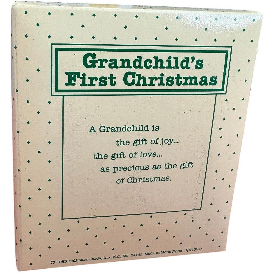 1983 GrandChild's 1st Christmas Hallmark Ornament (Baby's First Christmas) QX4309