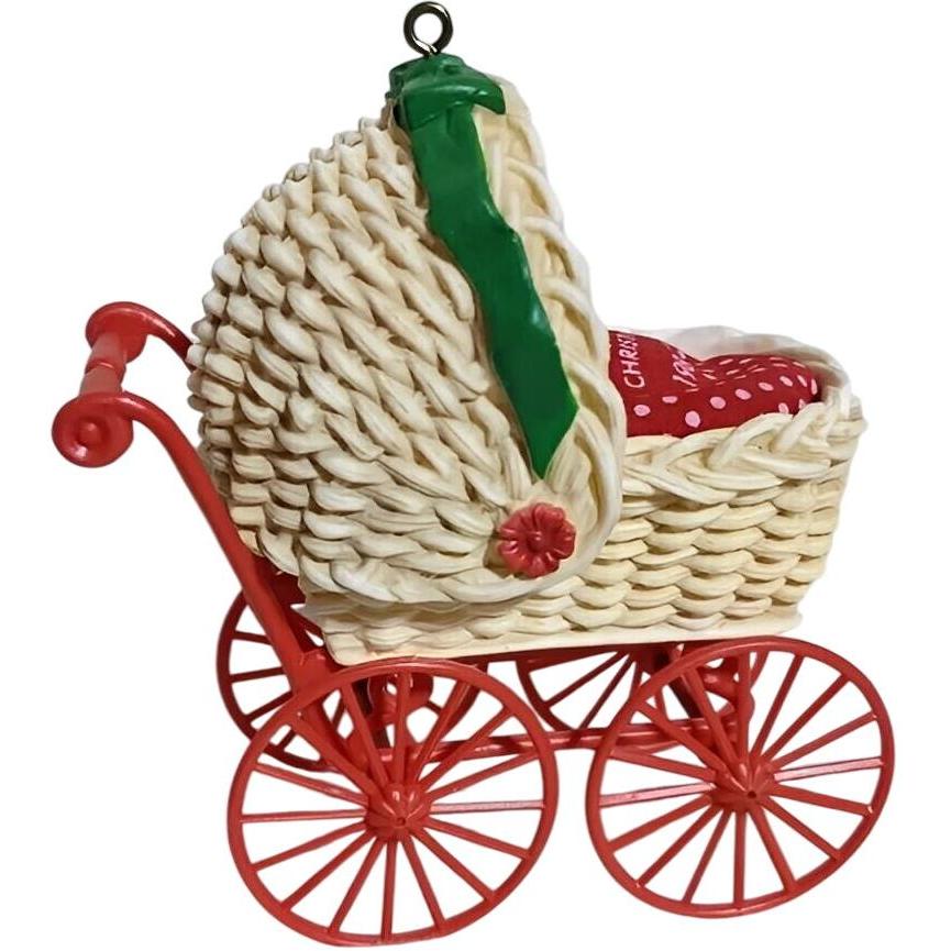 1983 GrandChild's 1st Christmas Hallmark Ornament (Baby's First Christmas) QX4309