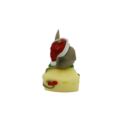 1983 Mouse on Cheese Hallmark Ornament (Mouse) QX4137 Image4