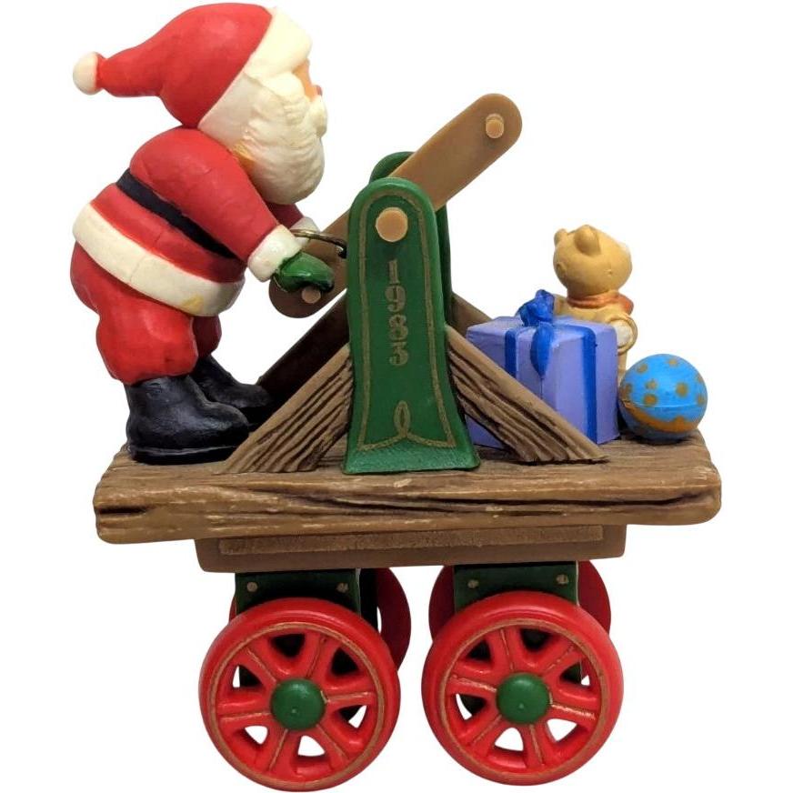 1983 Santa Express Hallmark Ornament (Here Comes Santa) QX4037