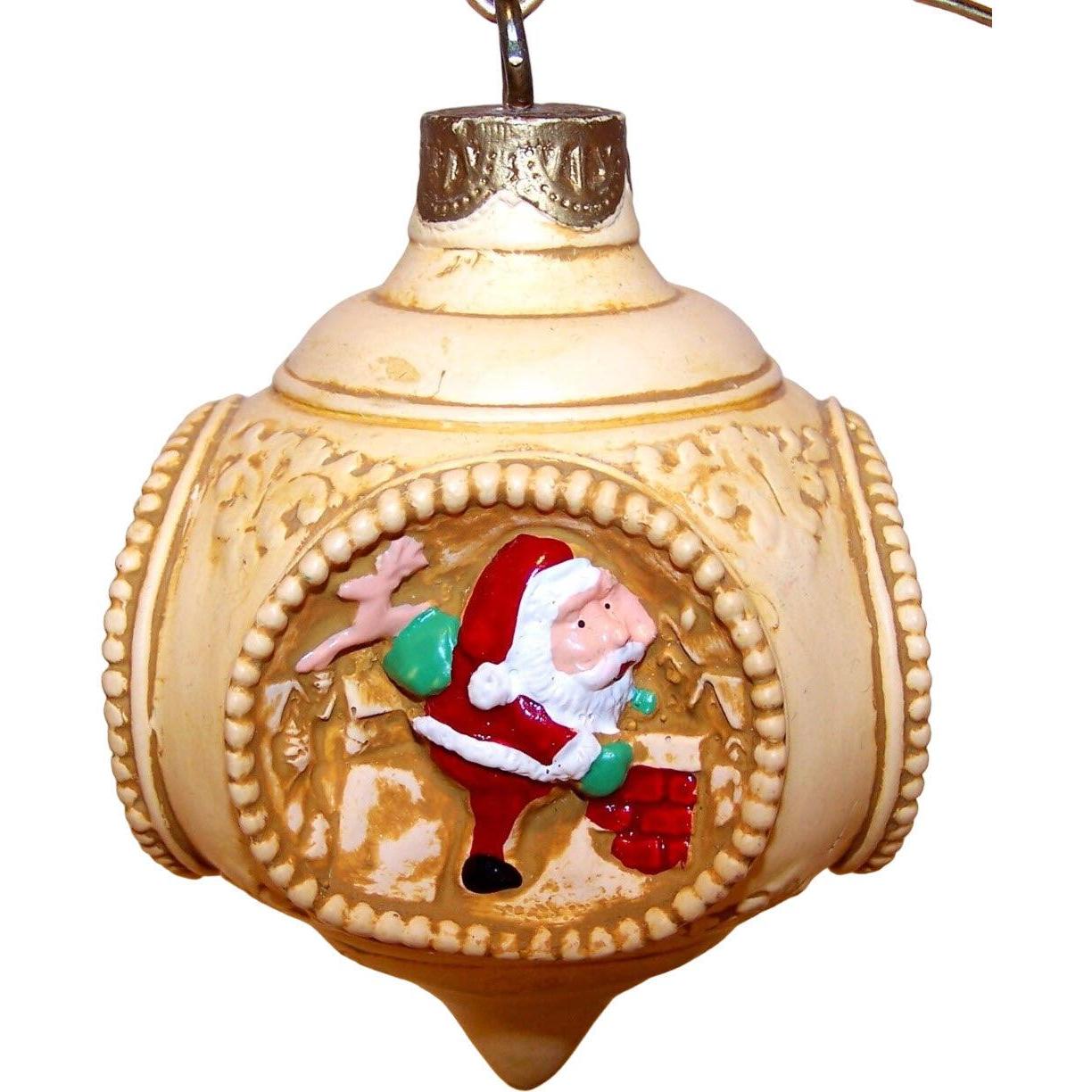 1983 "Santa's On His Way" Hallmark Ornament (Scenes of the Season) QX4269