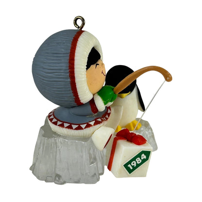 1984 Ice Fishing Hallmark Ornament (Frosty Friends) QX4371