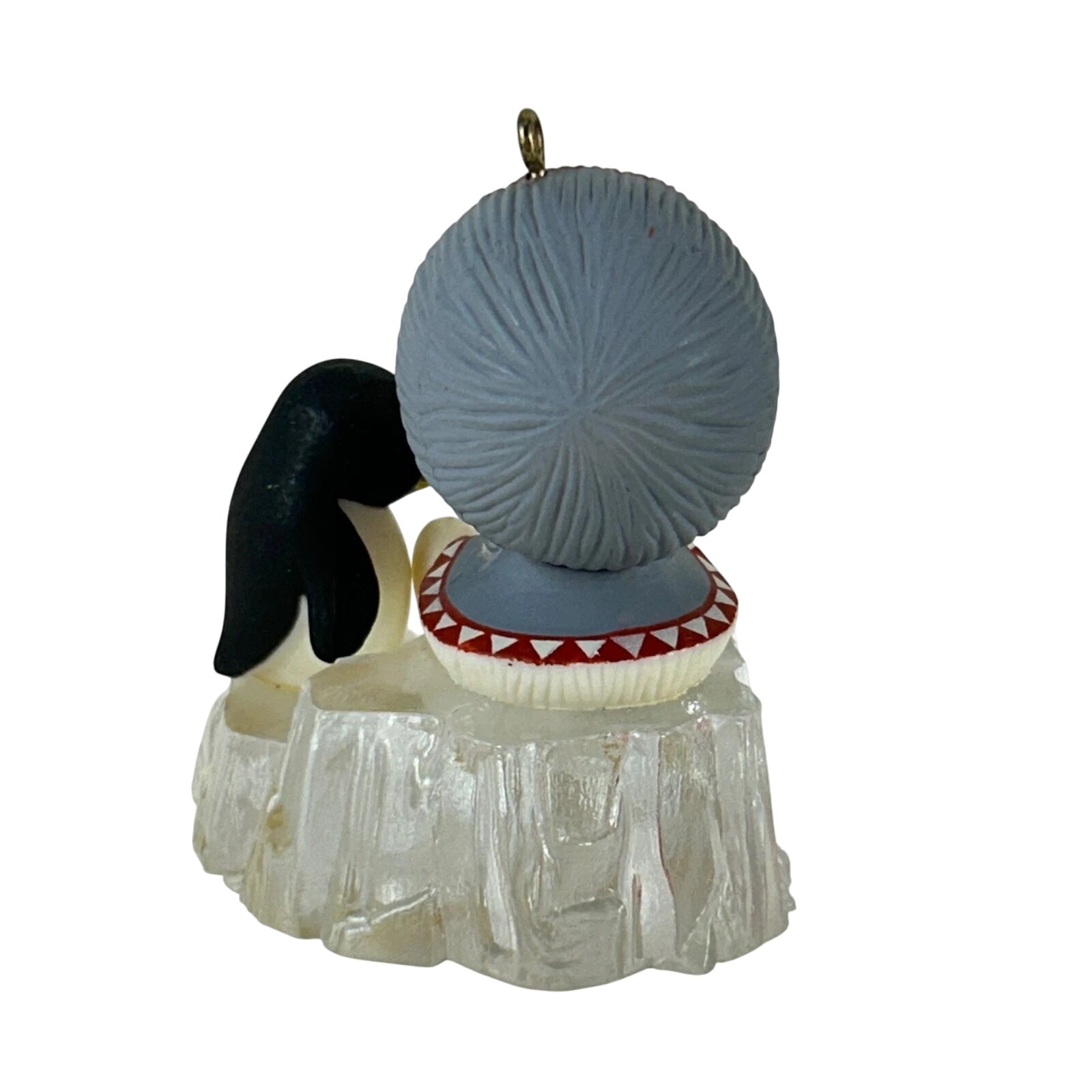 1984 Ice Fishing Hallmark Ornament (Frosty Friends) QX4371