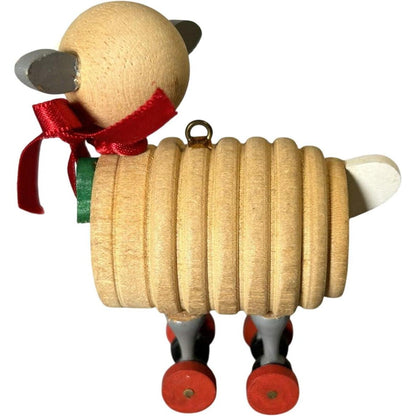 1984 Lamb Hallmark Ornament (Nostalgic Childhood) QX4394