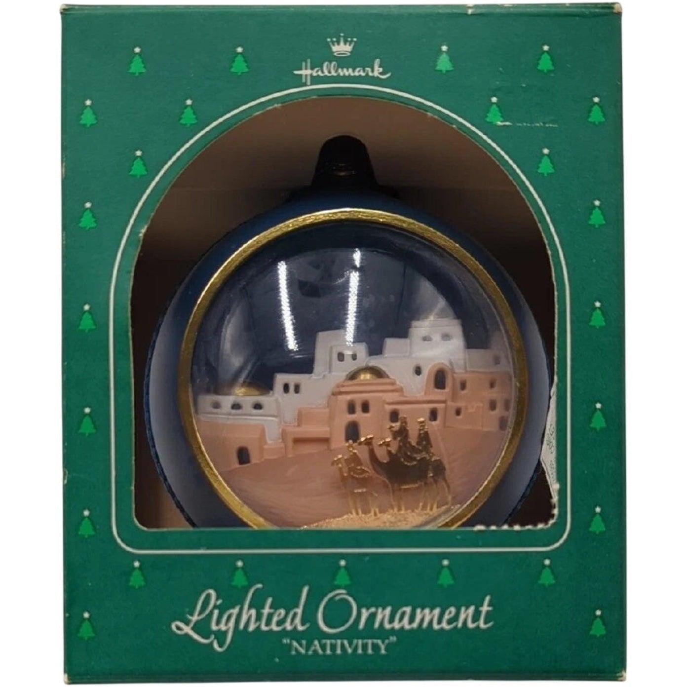 1984 Nativity (Lighted)