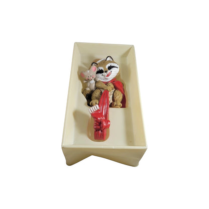 1984 Raccoon Stocking Hanger (Raccoon) Hallmark Ornament QSH810-6 Image3