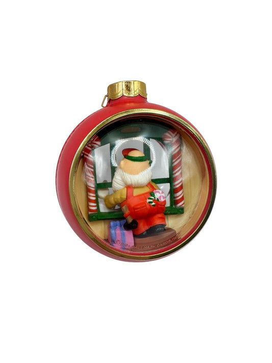 1984 Santa's Workshop Hallmark Ornament (Santa Claus) QLX7004