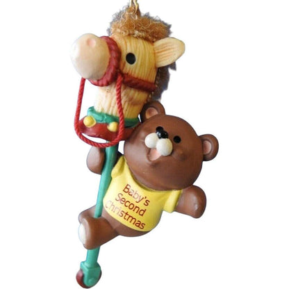 1985 Baby's Second Christmas Hallmark Ornament (Child's Age Collection) QX4785