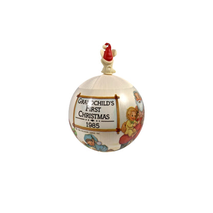 1985 Grandchild's First Christmas (Ball) Hallmark Ornament QX260-5 Image1