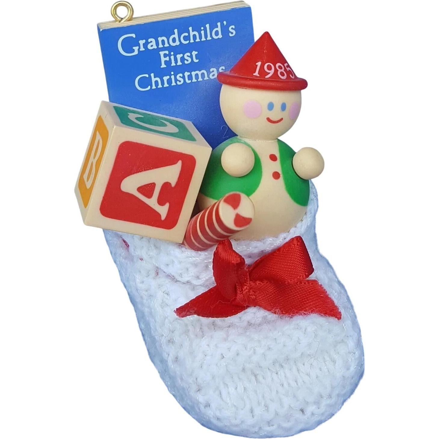 1985 GrandChild's First Christmas Hallmark Ornament (Baby's First Christmas) QX4955