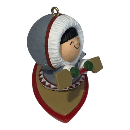 1985 Kayak Hallmark Ornament (Frosty Friends) QX4822