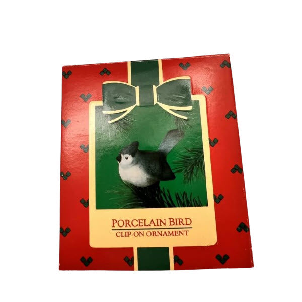 1985 Tufted Titmouse (Porcelain Birds)