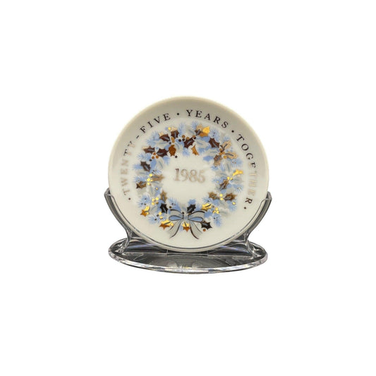 1985 Twenty-Five Years Together (Collector’s Plate) Hallmark Ornament QX500-5 Image1