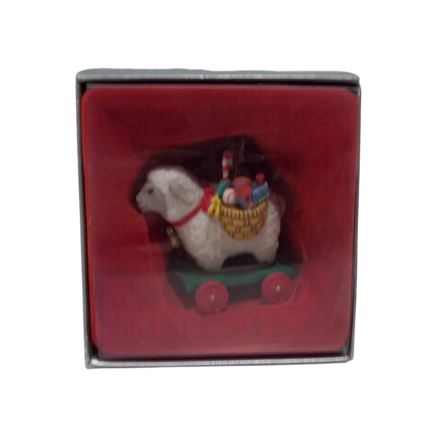 1986 Antique Pull Toy (Animal)