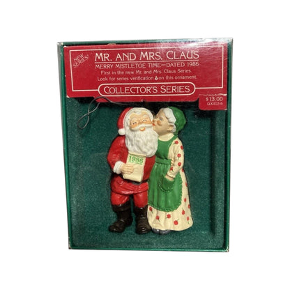 1986 Merry Mistletoe Time (Mr. And Mrs. Claus)