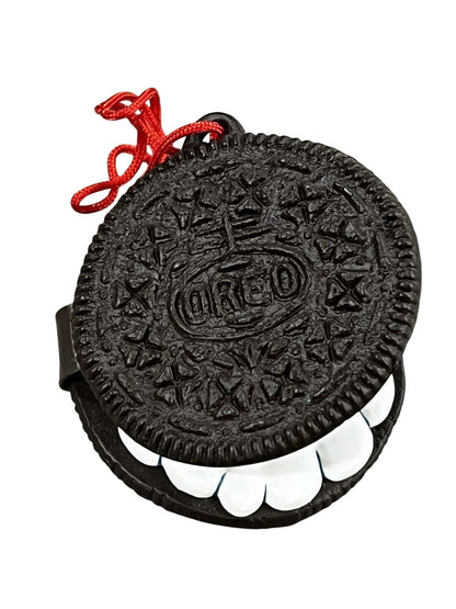 1986 Oreo Chocolate Sndwich Cookies Hallmark Ornament (Oreo) QX4814