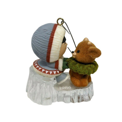 1986 Baby Reindeer Hallmark Ornament (Frosty Friends) QX4053